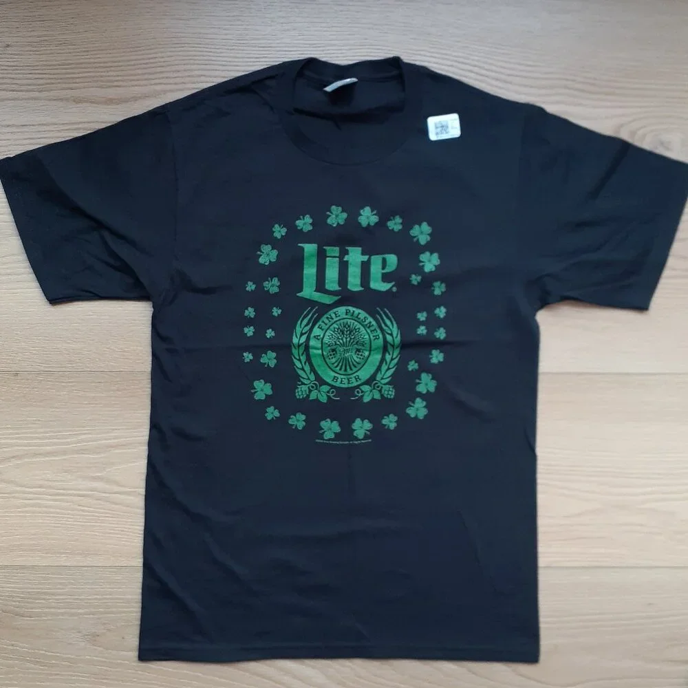 Lite - A Fine Pilsner Beer - Green Shamrocks - New Small Black T-Shirt - Picture 1 of 4